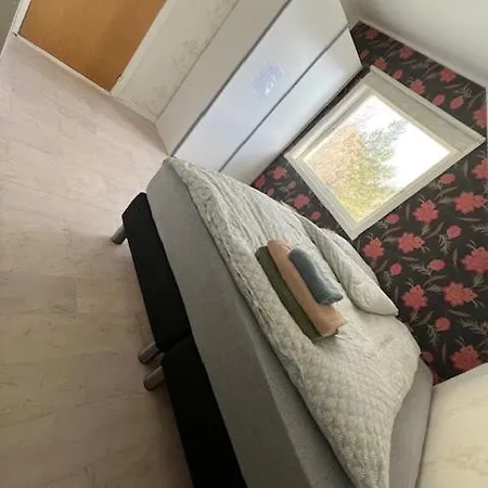 Stor Funksjonell Bolig Med Bat