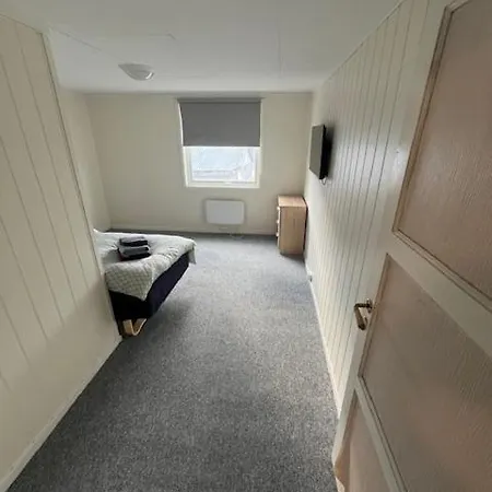 Stor Funksjonell Bolig Med Bat * Kjøpsvik